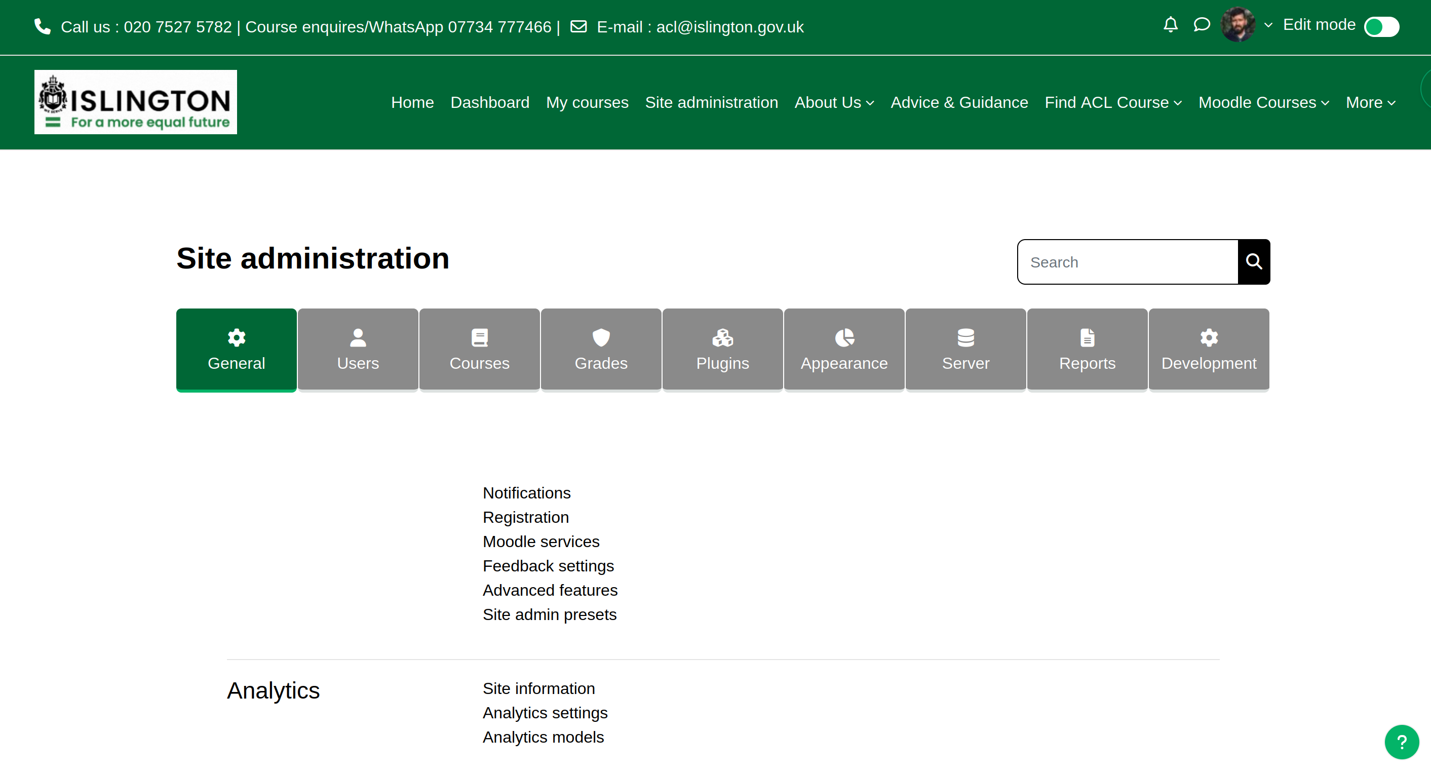 Moodle Site administration screen for Islington ACL showing general settings, plugins, appearance, server, and reports tabs.